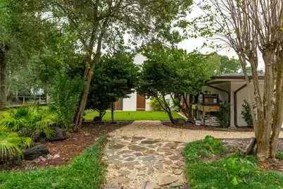 924 White Point Boulevard, Charleston, SC 29412 - Photo 27