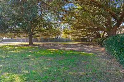 712 Harbor Lane, Mount Pleasant, SC 29464 - Photo 33