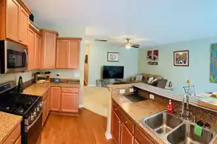 805 Bibury Ct, Charleston, SC 29414 - Photo 3