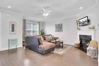 1543 Prince Edward Street, Mount Pleasant, SC 29466 - Photo 13