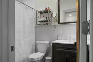 321 Ashley Ave, Charleston, SC 29403 - Photo 35