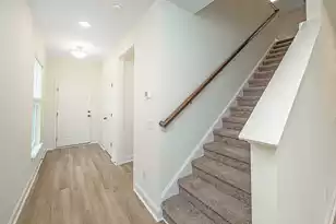 127 Augusta Pass Dr, Ridgeville, SC 29472 - Photo 3