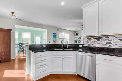 5304 Dolphin Street E, North Charleston, SC 29405 - Photo 15
