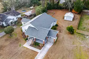 202 Quaker St, Saint George, SC 29477 - Photo 5