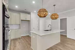 770 Maynard Ln, Summerville, SC 29486 - Photo 9