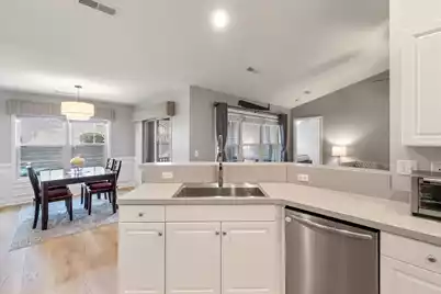 1505 Wellesley Circle, Mount Pleasant, SC 29466 - Photo 11