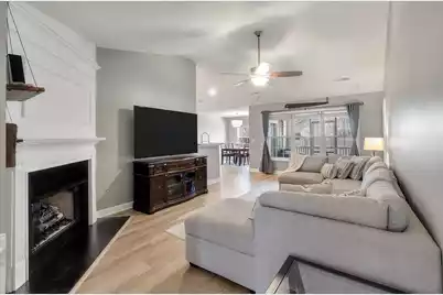 1505 Wellesley Circle, Mount Pleasant, SC 29466 - Photo 5