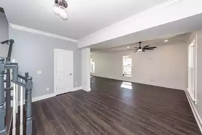405 Simmons Avenue, Summerville, SC 29483 - Photo 5