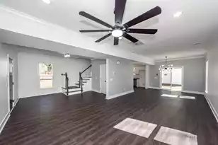 405 Simmons Ave, Summerville, SC 29483 - Photo 7