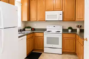 185 Monitor Cir, Moncks Corner, SC 29461 - Photo 5