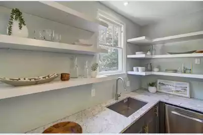 2021 Frampton Avenue, Charleston, SC 29412 - Photo 9