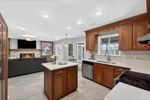 1865 Cattail Row, Charleston, SC 29407 - Photo 9