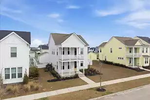 676 Blueway Ave, Summerville, SC 29486 - Photo 5