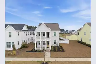 676 Blueway Avenue, Summerville, SC 29486 - Photo 1