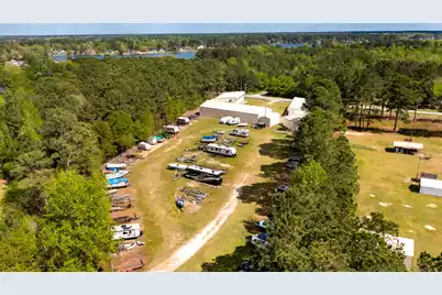 842 Bentwood Circle, Manning, SC 29102 - Photo 9