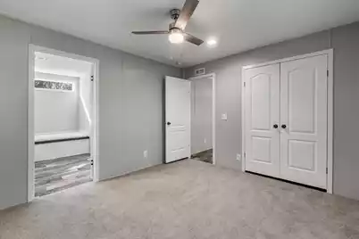 1049 Imperial Drive, Saint Stephen, SC 29479 - Photo 11