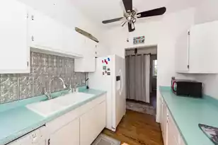 350 King St, Charleston, SC 29401 - Photo 11