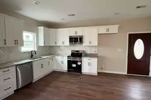 208 Avocada Dr, Santee, SC 29142 - Photo 3