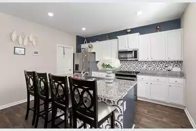 178 Cloverleaf Street, Summerville, SC 29483 - Photo 13