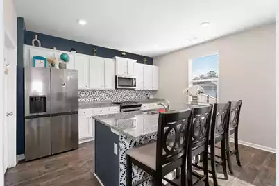 178 Cloverleaf Street, Summerville, SC 29483 - Photo 11