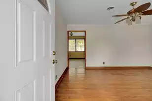 205 Callaway Dr, Saint George, SC 29477 - Photo 3