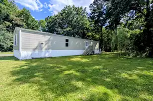 399 Railroad Ave S, Ridgeville, SC 29472 - Photo 1