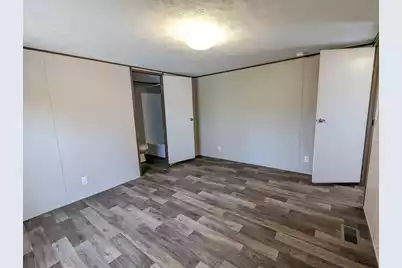 399 Railroad Avenue S, Ridgeville, SC 29472 - Photo 15