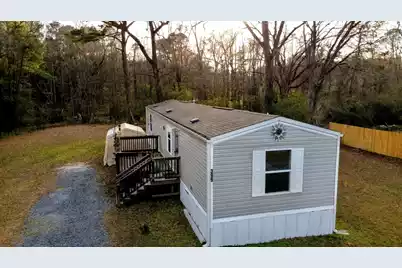 399 Railroad Avenue S, Ridgeville, SC 29472 - Photo 3