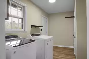 1142 Brookside Dr, Hanahan, SC 29410 - Photo 25