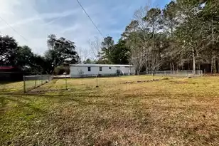 153 Rogers Branch Rd, Ridgeville, SC 29472 - Photo 5