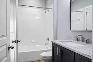 260 Seven Farms Drive, Charleston, SC 29492 - Photo 17