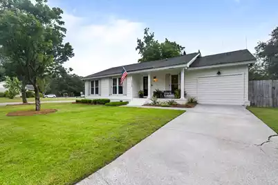 1107 Port Harbor Court, Mount Pleasant, SC 29464 - Photo 1