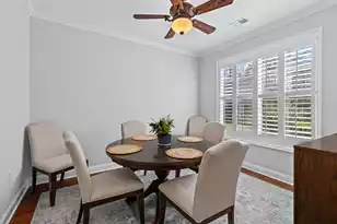2068 Promenade Ct, Mount Pleasant, SC 29466 - Photo 5