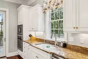 109 Jakes Ln, Mount Pleasant, SC 29464 - Photo 15