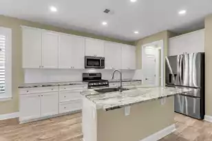 3062 Cross Vine Ln, Summerville, SC 29483 - Photo 5