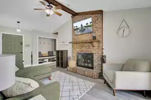 205 Kirksey Dr, Summerville, SC 29485 - Photo 9