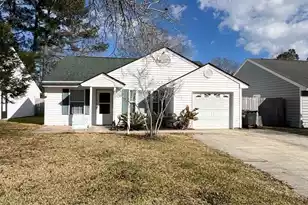 115 Lancashire Rd, Summerville, SC 29486 - Photo 1