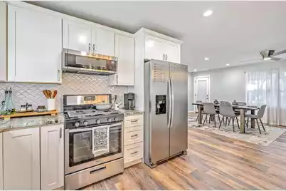 2477 Swallow Drive, Charleston, SC 29414 - Photo 9