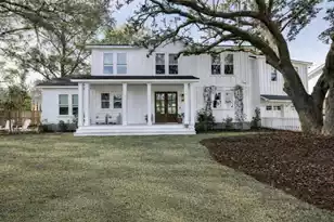 1331 Pherigo St, Mount Pleasant, SC 29464 - Photo 1