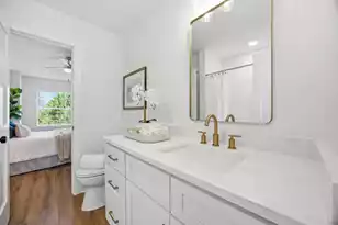 1672 Hunter's Run Dr, Mount Pleasant, SC 29464 - Photo 15