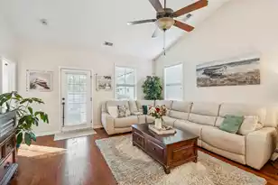 215 Forsythia Ave, Summerville, SC 29483 - Photo 23