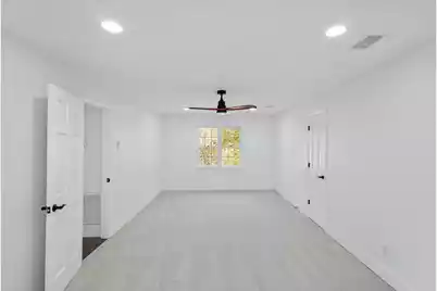 305 Mayfield Street, Summerville, SC 29485 - Photo 27