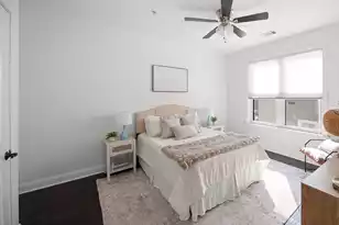 21 George St, Charleston, SC 29401 - Photo 9