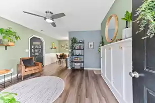 358 Water Oak Dr Dr, Goose Creek, SC 29445 - Photo 3