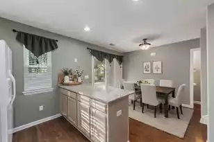 8038 Shadow Oak Dr, North Charleston, SC 29406 - Photo 5