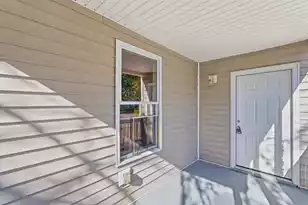 2762 Surrey Dr E, North Charleston, SC 29405 - Photo 3