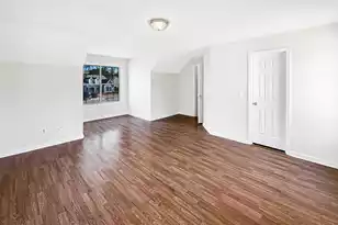 8249 Longridge Rd, Charleston, SC 29418 - Photo 11