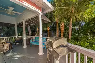 510 Arctic Ave E, Folly Beach, SC 29439 - Photo 9