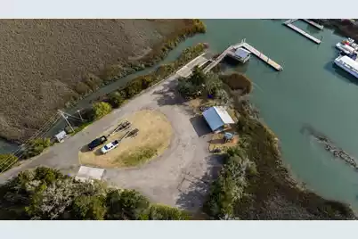 1018 Chambers Lane, Mount Pleasant, SC 29464 - Photo 97