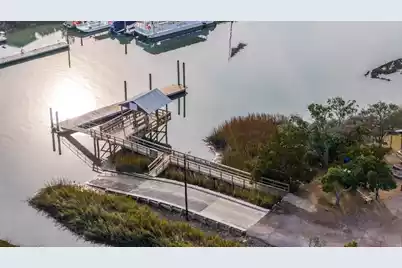 1018 Chambers Lane, Mount Pleasant, SC 29464 - Photo 95